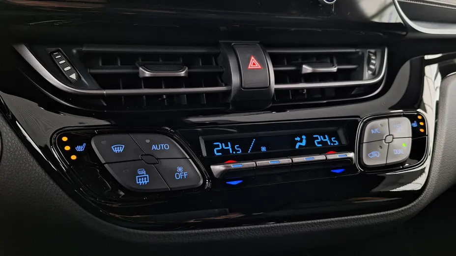 TOYOTA C-HR C-HR 2.0 Hybrid Style