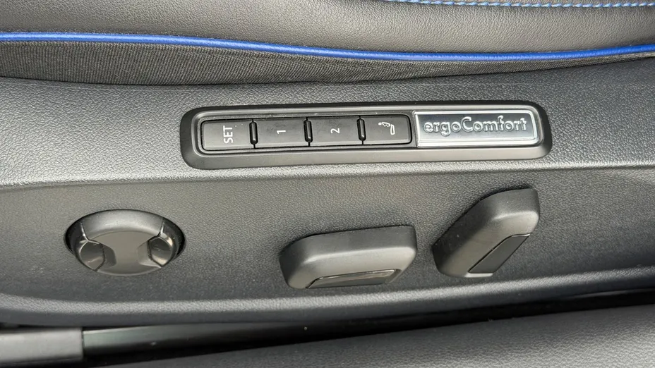 VOLKSWAGEN Arteon Arteon 2.0 TSI 4Motion R DSG