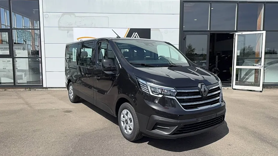 RENAULT Trafic -