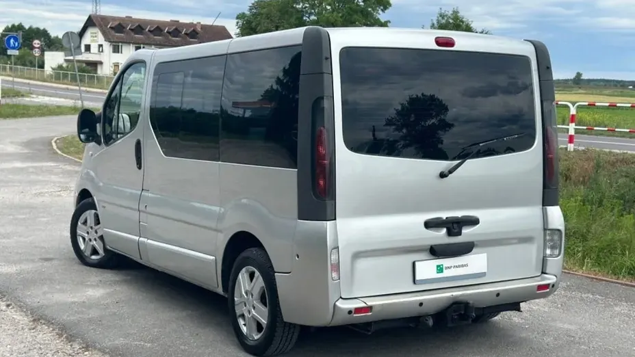 OPEL Vivaro -