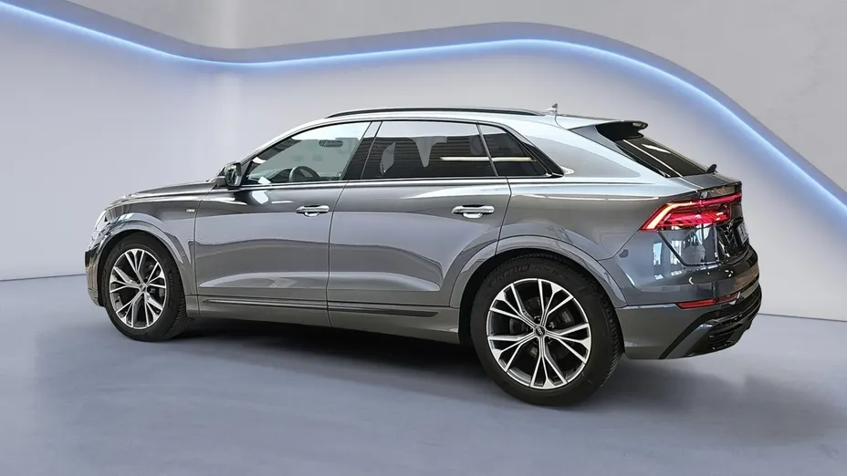 AUDI Q8 / E-Tron Q8 50 TDI mHEV Quattro Tiptronic