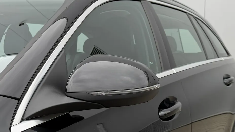 MERCEDES-BENZ C Klasa C 220 d mHEV Avantgarde