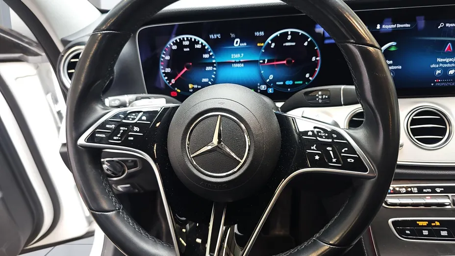 MERCEDES-BENZ E Klasa E 220 d 4-Matic