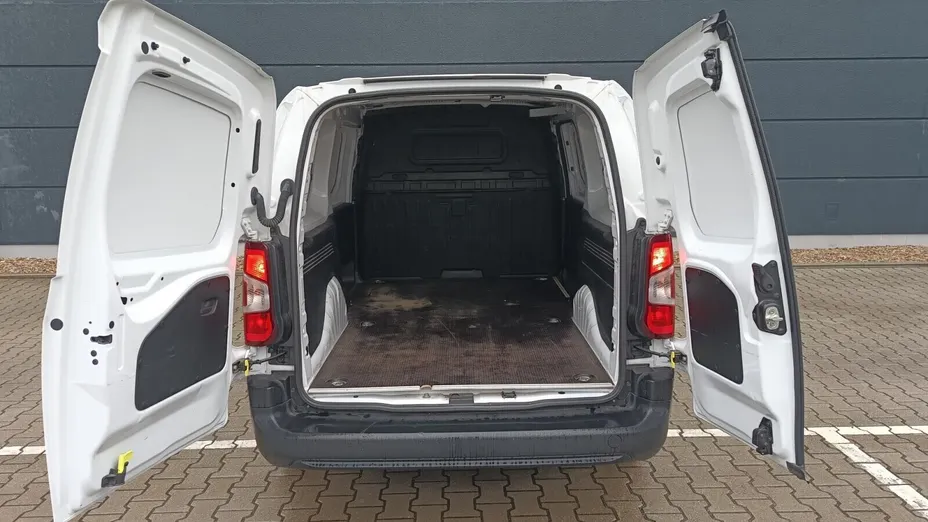 PEUGEOT Partner Van Partner 1.5 BlueHDi L2 S&S Asphalt