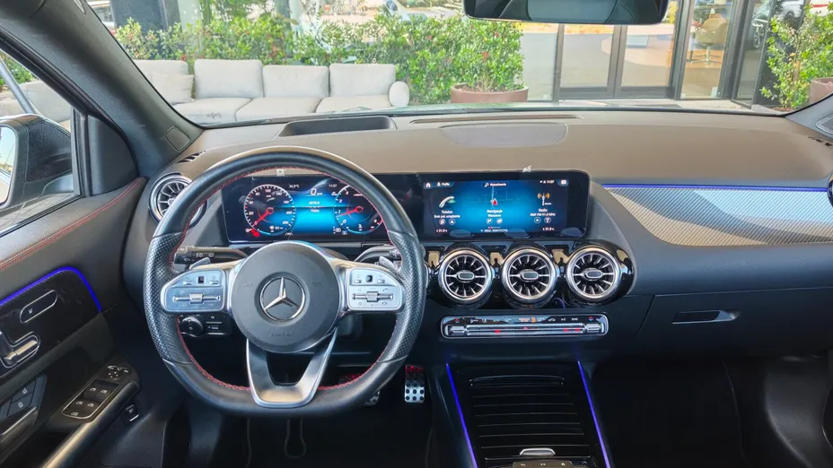 MERCEDES-BENZ GLA GLA 250 4-Matic AMG Line