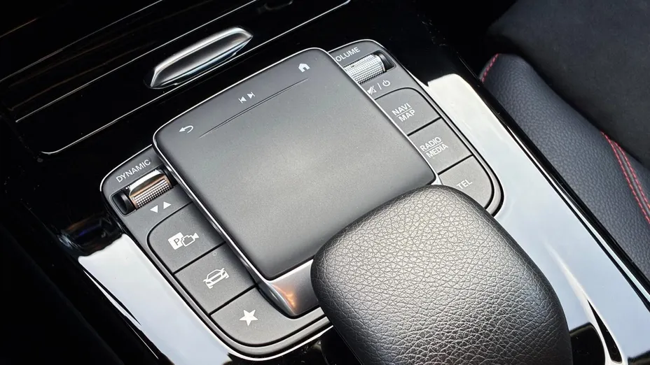 MERCEDES-BENZ CLA CLA 250 4-Matic 7G-DCT