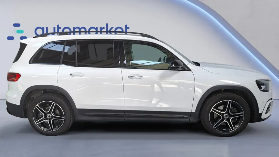MERCEDES-BENZ GLB GLB 200 d 4-Matic AMG Line 8G-DCT
