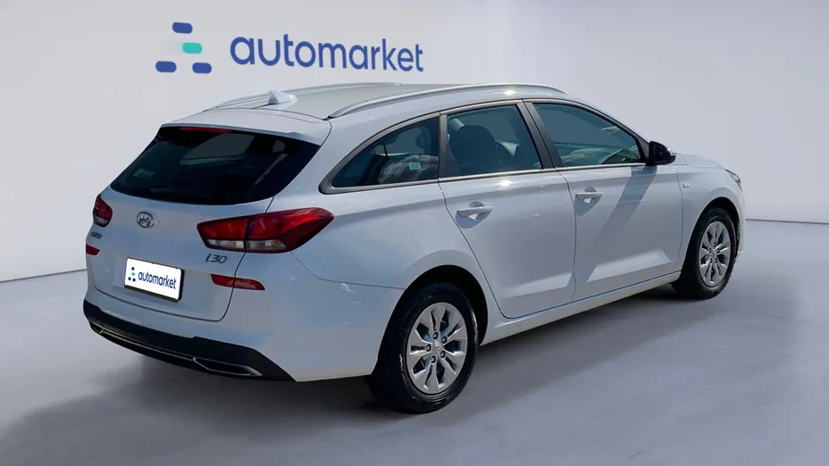 HYUNDAI i30 i30 1.5 T-GDI 48V Smart