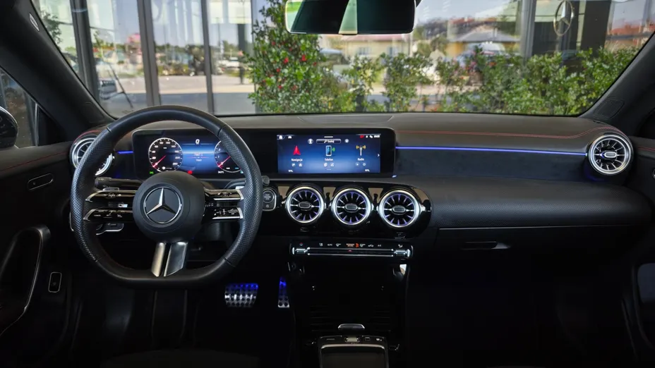 MERCEDES-BENZ CLA CLA 200 mHEV AMG Line 7G-DCT