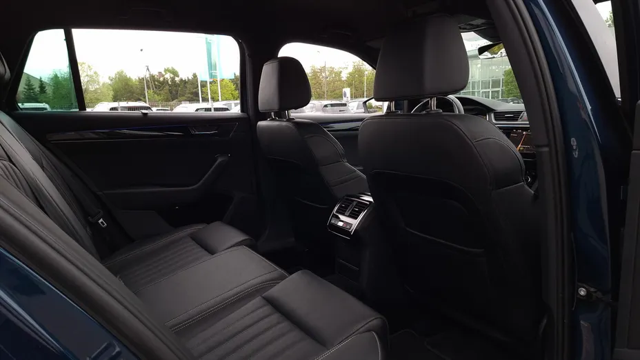 SKODA Superb Superb 2.0 TDI SCR L&K DSG