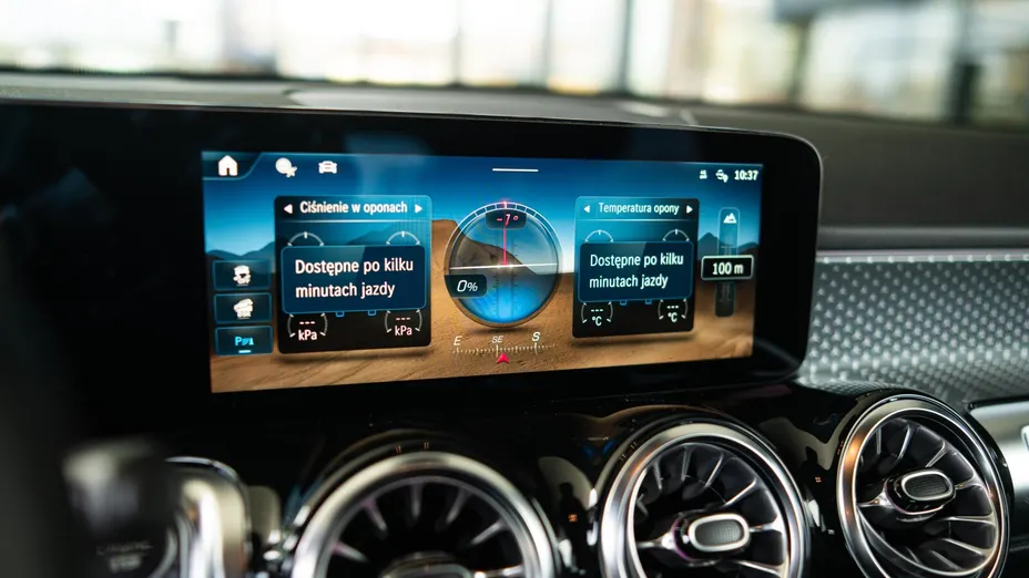 MERCEDES-BENZ GLB GLB 220 d 4-Matic AMG Line 8G-DCT