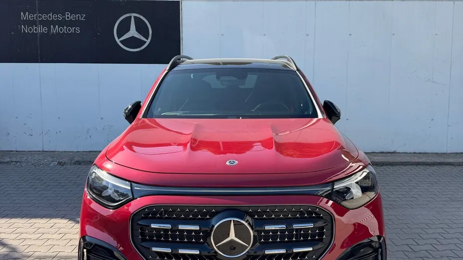 MERCEDES-BENZ GLB -