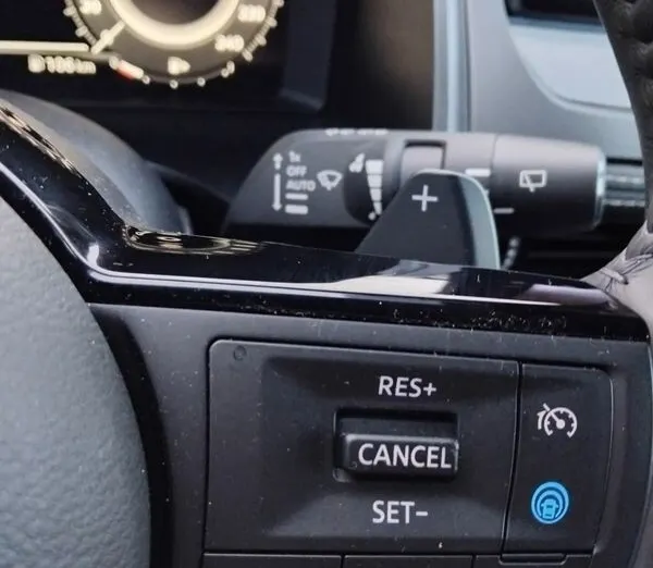 NISSAN Qashqai Qashqai 1.3 DIG-T mHEV N-Connecta Xtronic