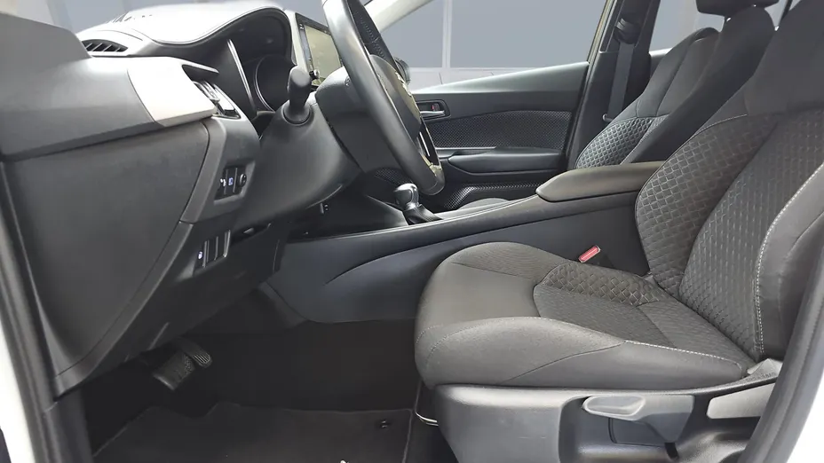 TOYOTA C-HR C-HR 1.8 Hybrid GPF Comfort
