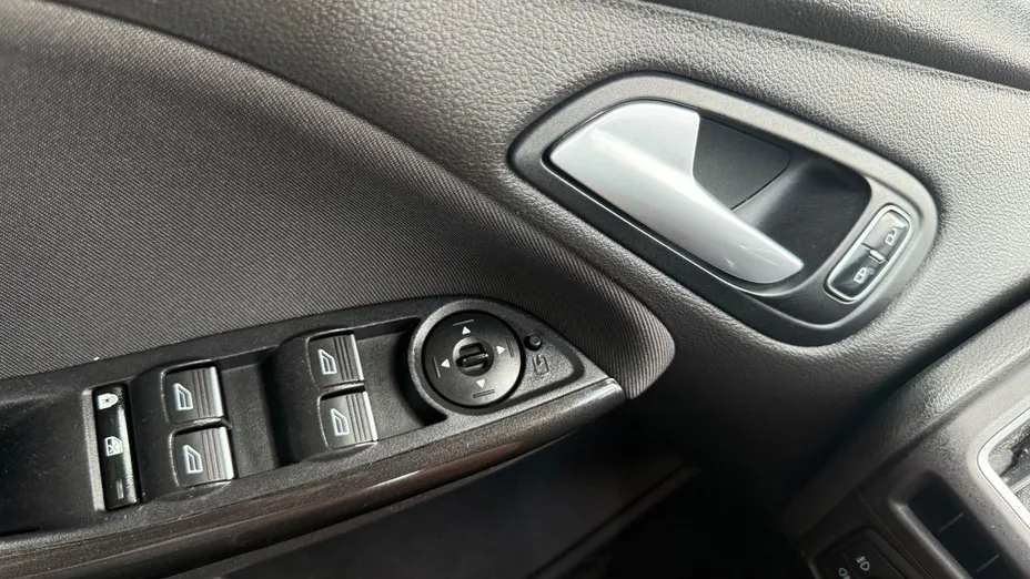 FORD Focus Focus 1.0 EcoBoost Titanium ASS