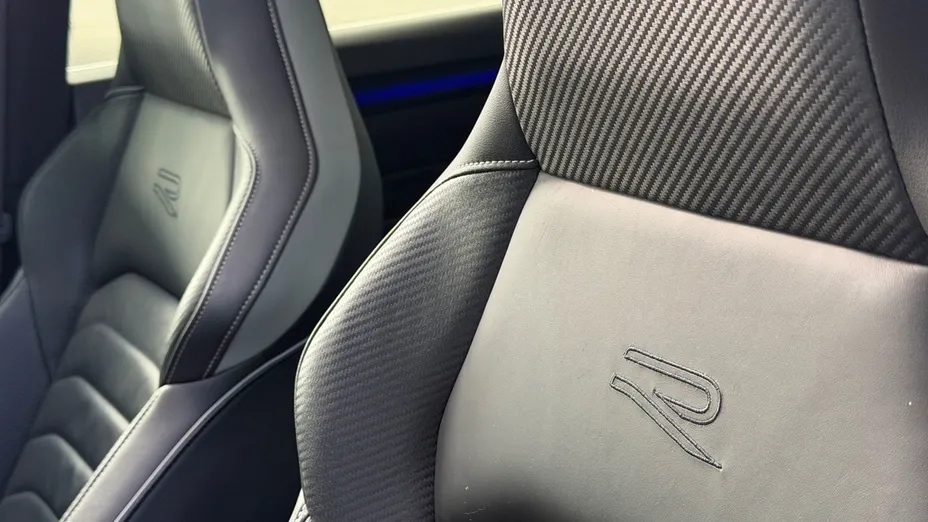 VOLKSWAGEN Arteon -