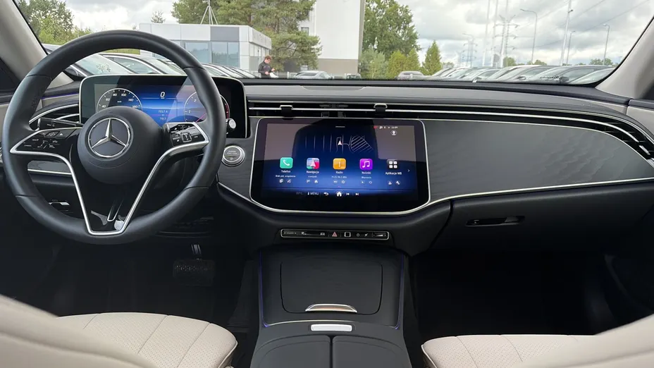 MERCEDES-BENZ E Klasa E 220 d mHEV 4-Matic Avantgarde 9G-Tronic