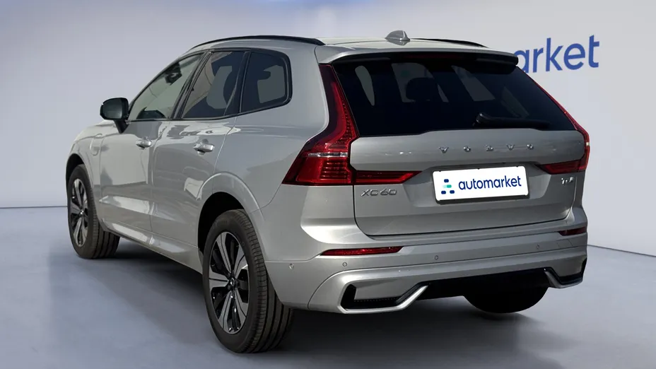 VOLVO XC60 XC60 T6 Plug-In Hybrid AWD Plus Dark aut