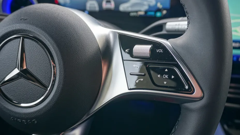 MERCEDES-BENZ CLA CLA 180 mHEV 8G-DCT Nowy