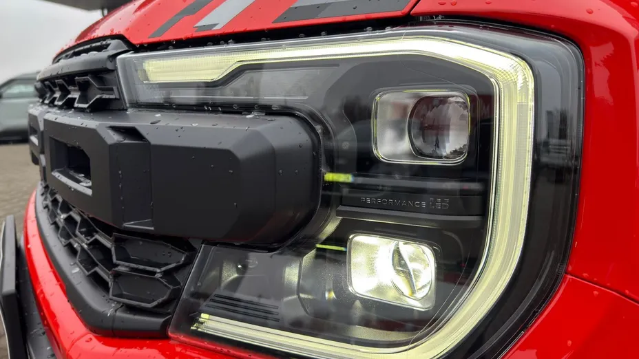 FORD Ranger Ranger 2.0 EcoBlue Bi-Turbo 4x4 DC Raptor aut Nowy