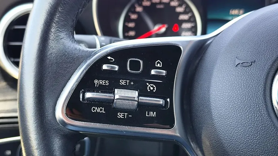 MERCEDES-BENZ GLC GLC 200 4-Matic
