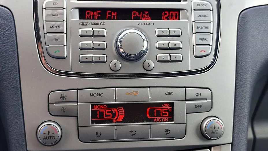 FORD S-MAX -