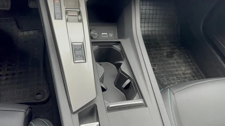 PEUGEOT 408 408 1.2 PureTech mHEV Allure S&S e-DSC6