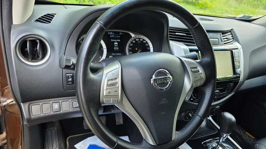 NISSAN Navara Navara 2.3 dCi Acenta aut