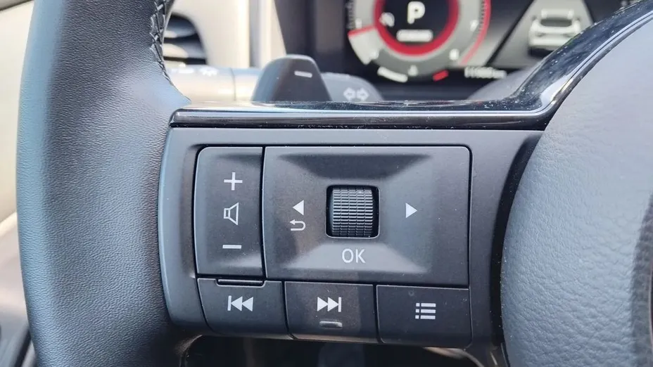 NISSAN Qashqai Qashqai 1.3 DIG-T mHEV N-Connecta Xtronic