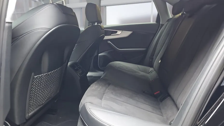 AUDI A4 A4 45 TFSI mHEV Quattro S tronic