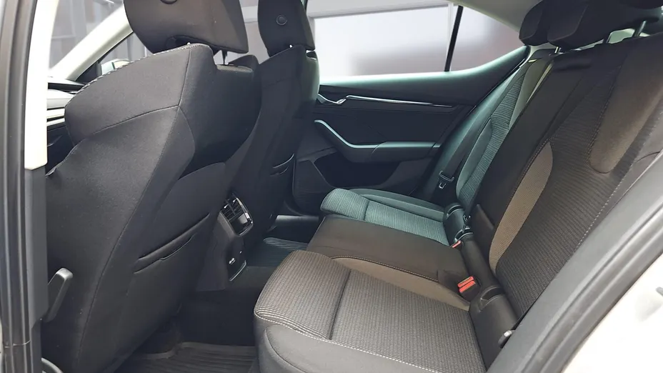 SKODA Octavia Octavia 2.0 TDI Ambition DSG