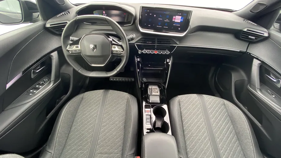 PEUGEOT 2008 -