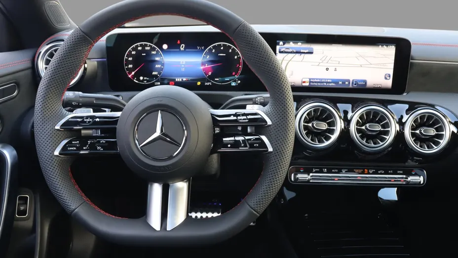 MERCEDES-BENZ CLA CLA 200 mHEV AMG Line 7G-DCT