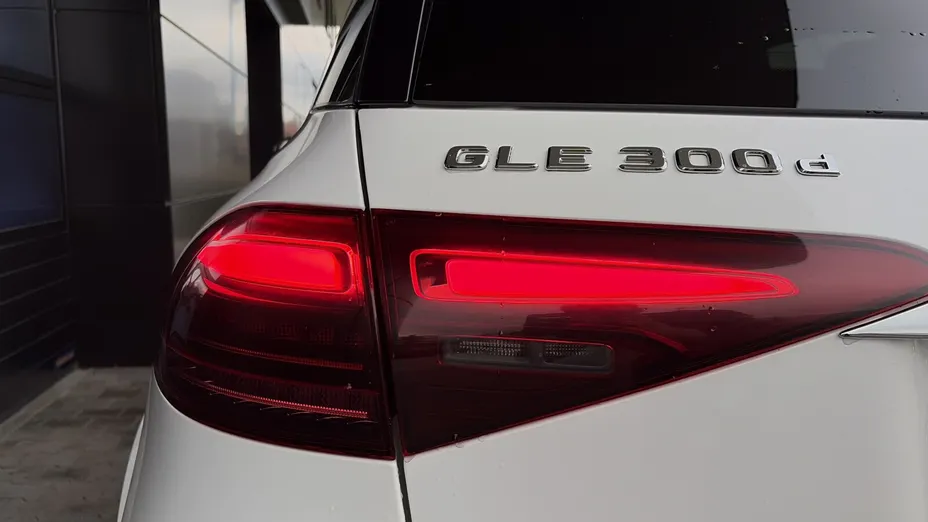 MERCEDES-BENZ GLE GLE 300 d mHEV 4-Matic AMG Line