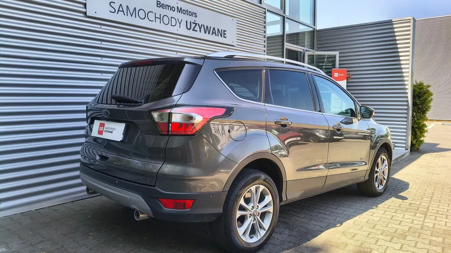 FORD Kuga -