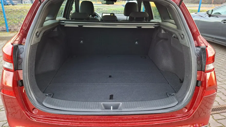 HYUNDAI i30 i30 1.5 T-GDI 48V Smart DCT