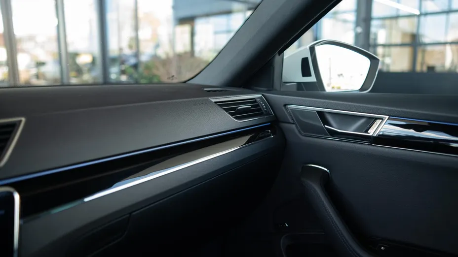 SKODA Superb Superb 2.0 TDI SCR 4x4 L&K DSG