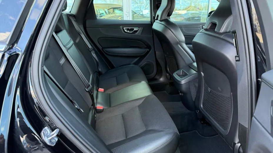 VOLVO XC60 XC60 T4 Momentum aut