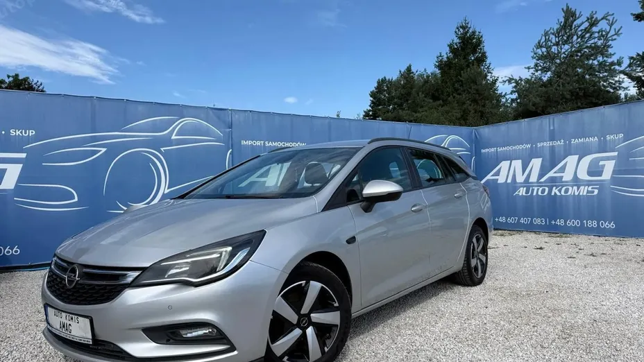 OPEL Astra -