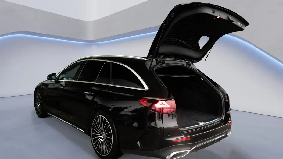 MERCEDES-BENZ E Klasa E 220 d mHEV 4-Matic AMG 9G-Tronic