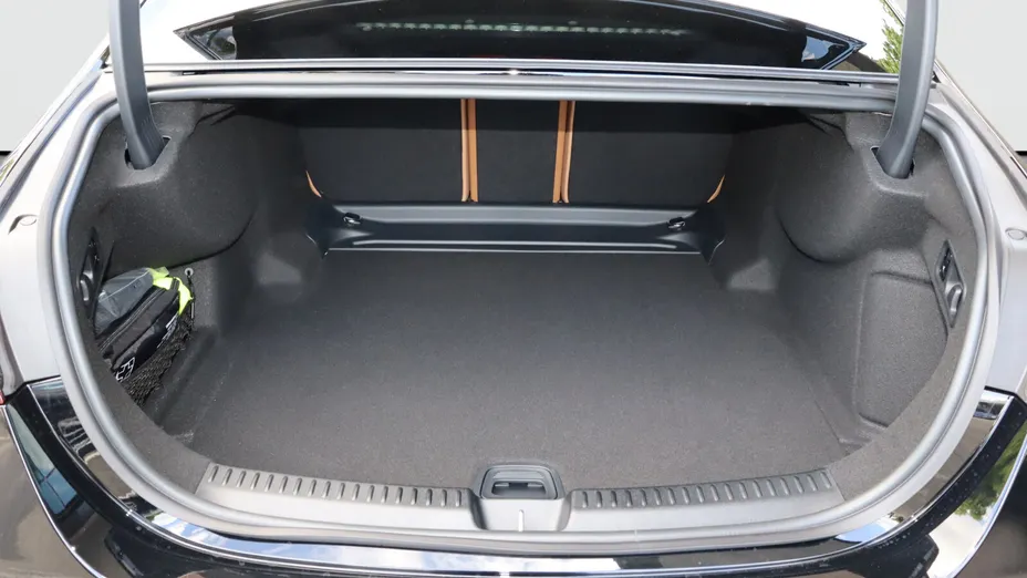 MERCEDES-BENZ E Klasa E 200 mHEV Avantgarde 9G-Tronic Nowy