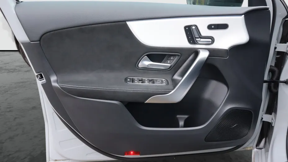 MERCEDES-BENZ A Klasa A 220 4-Matic AMG Line 8G-DCT Nowy