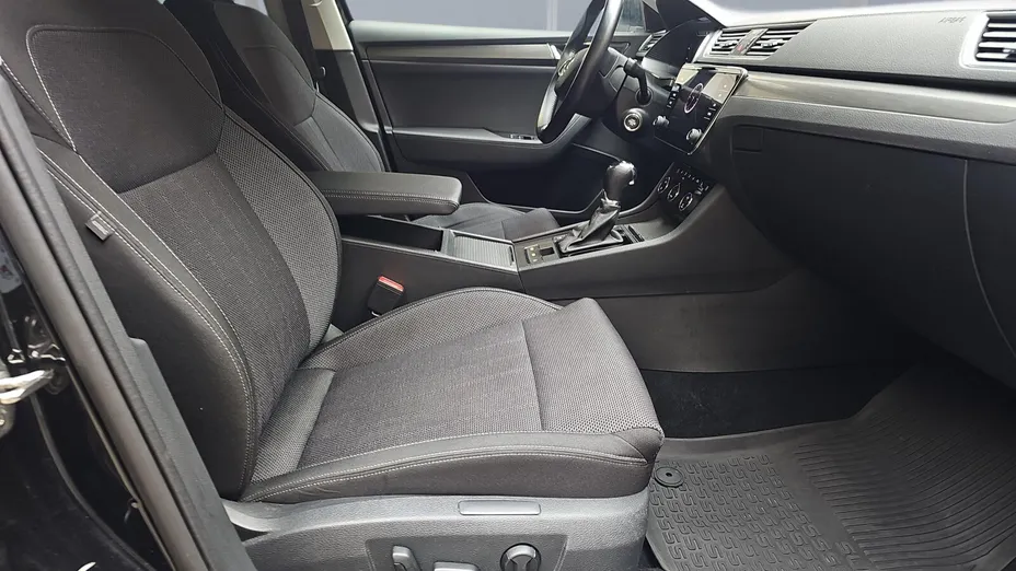 SKODA Superb Superb 2.0 TDI SCR Style DSG