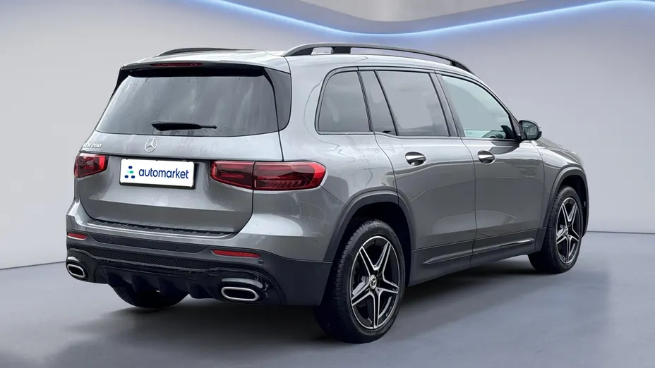 MERCEDES-BENZ GLB GLB 200 mHEV AMG Line 7G-DCT