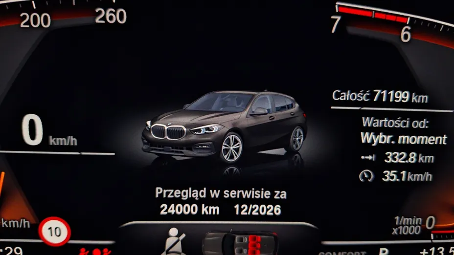 BMW Seria 1 118i Sport Line aut