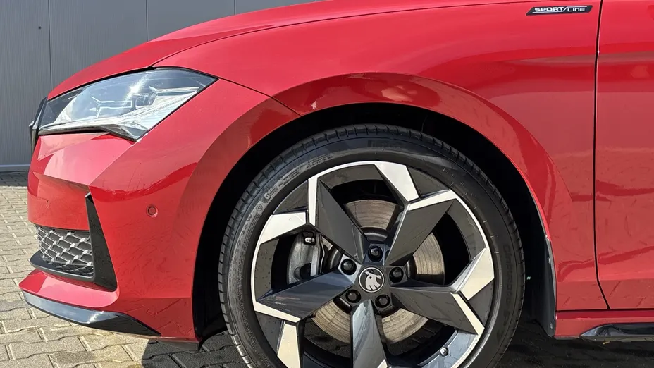 SKODA Superb Superb 2.0 TDI SCR 4x4 Sportline DSG