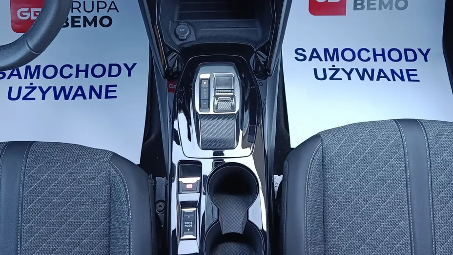 PEUGEOT 2008 2008 PureTech 130 Allure S&S EAT8