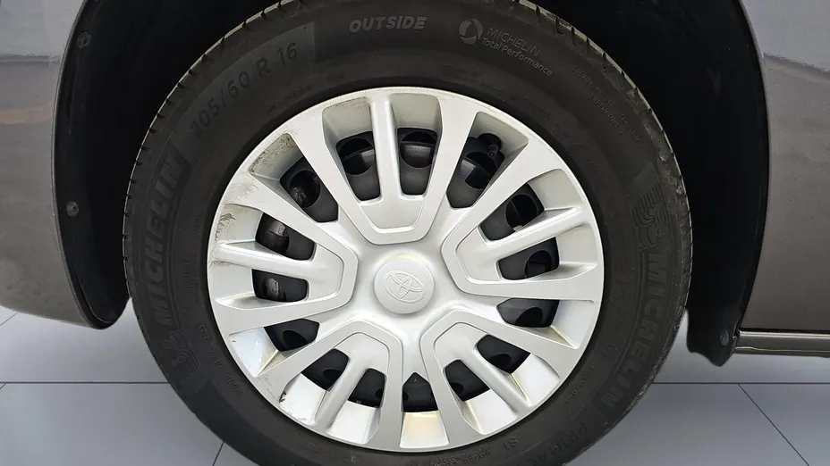 TOYOTA Proace City Verso Proace City Verso Long 1.5 D-4D Business