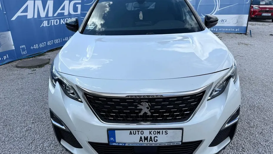 PEUGEOT 3008 -