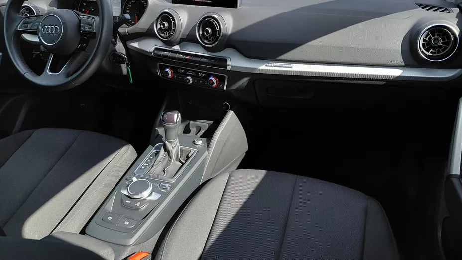 AUDI Q2 Q2 35 TFSI Advanced S tronic